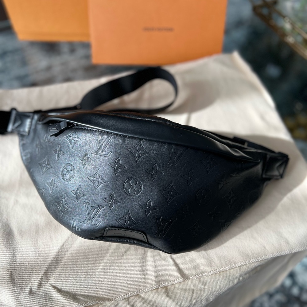 Louis Vuitton Discovery Bumbag Pm